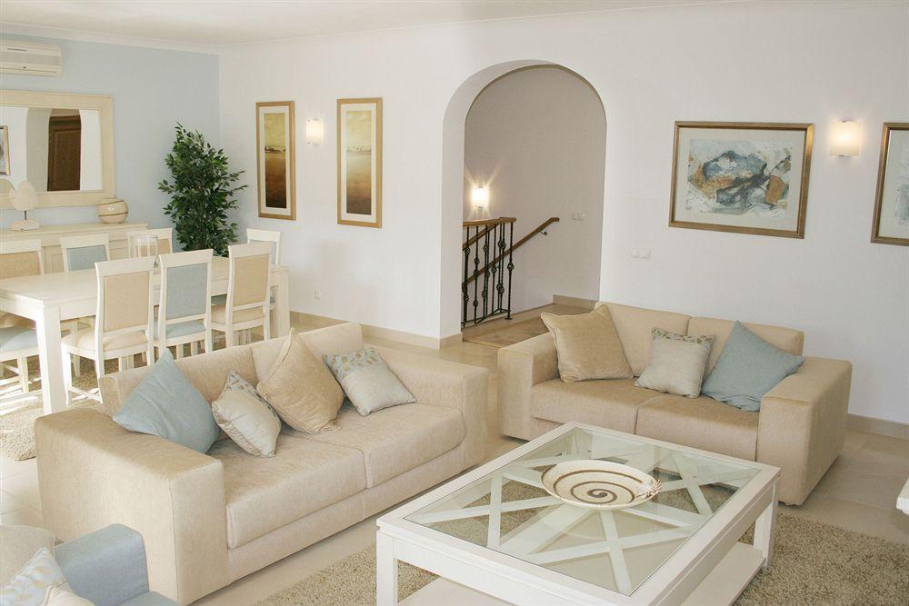 Quinta Da Encosta Velha - Santo Antonio, Villas, Golf & Spa Budens Room photo